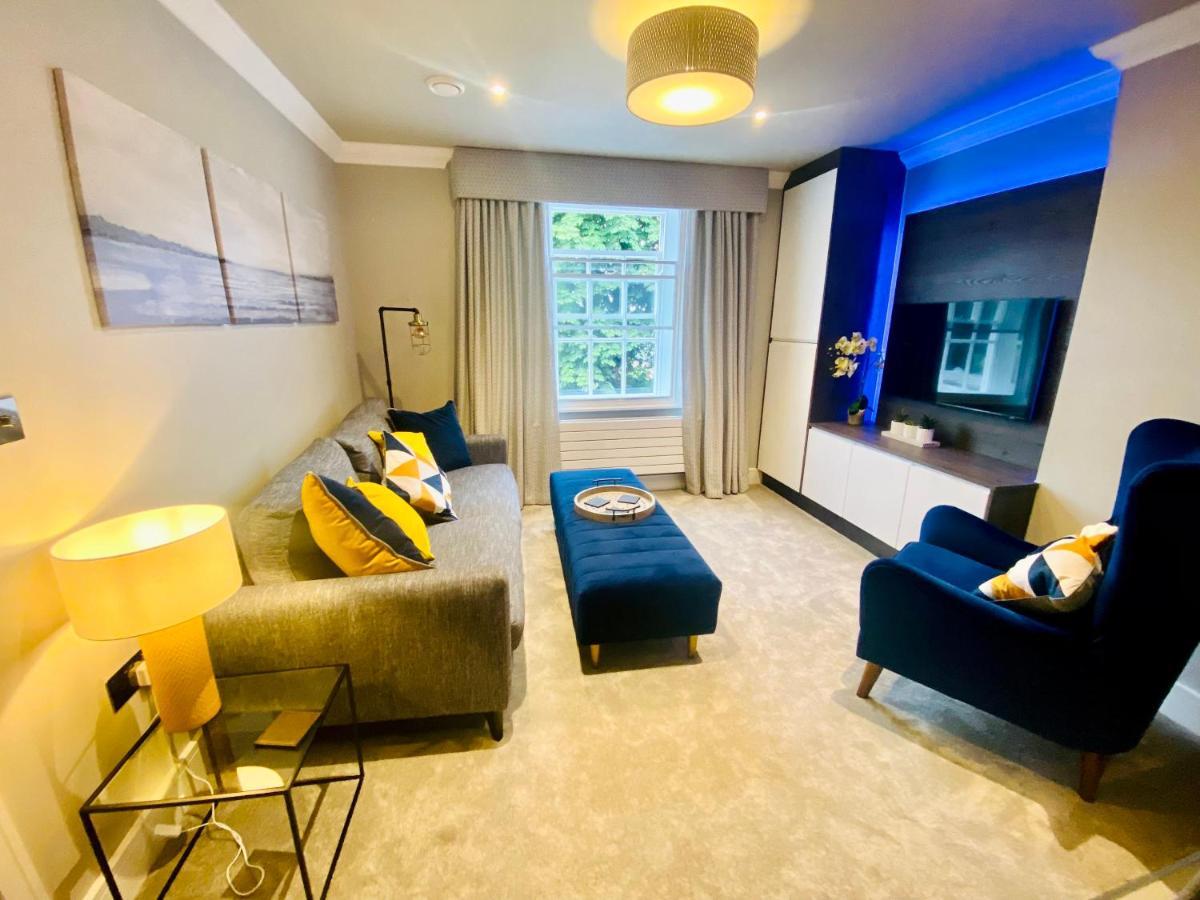 10 Bootham House - Luxury City Centre Apartment With Free Parking For One Car York Dış mekan fotoğraf